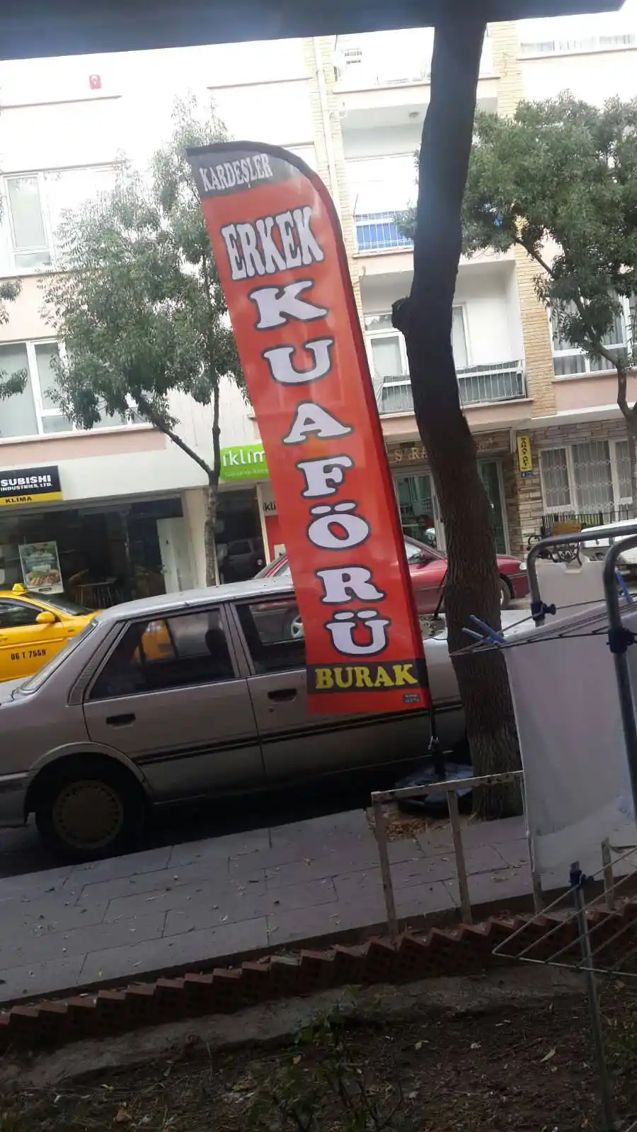 Erkek Kuaförü Yelken Bayrağı-2