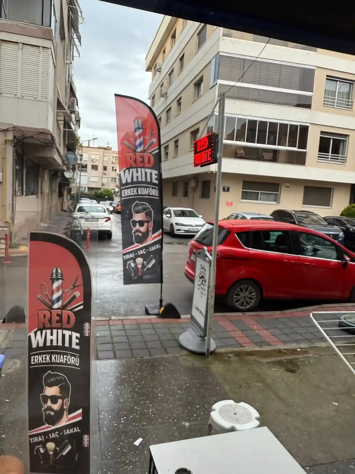 Erkek Kuaförü Yelken Bayrağı-29